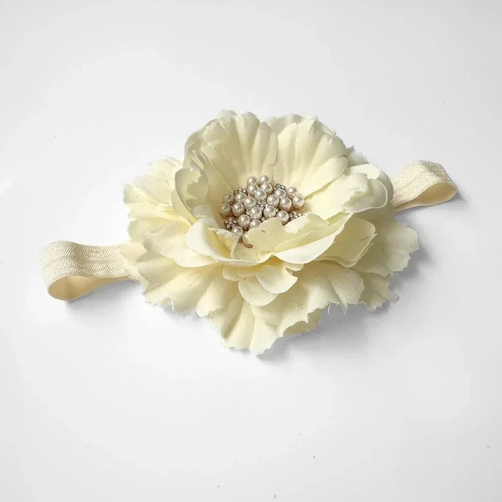 NWT Pretty Vintage Inspired Girls Headband Hair Accessory Floral Beaded Ivory OS